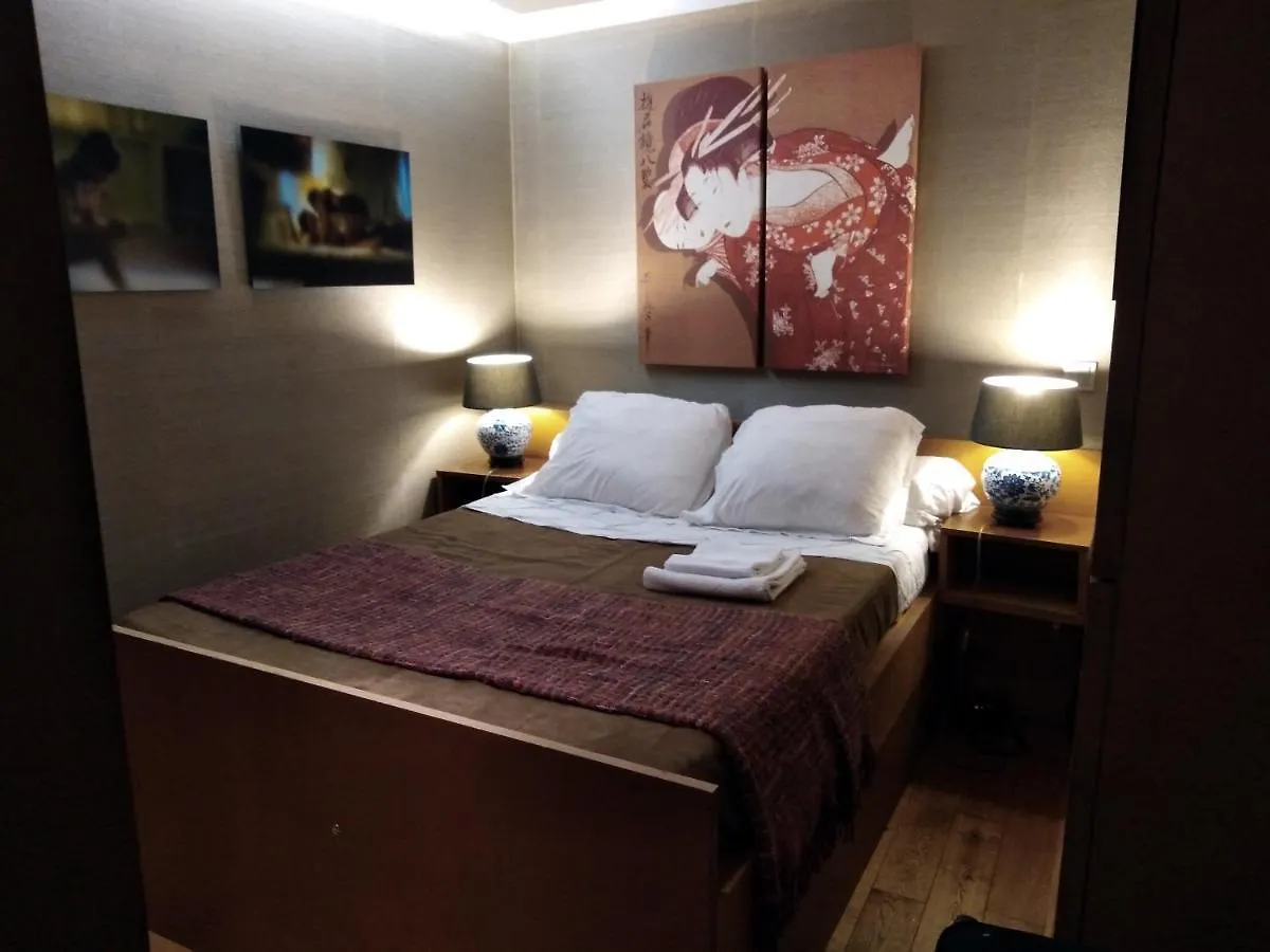 Paris Interiors Rentals - Le Marais Louvre - Notre Dame Γαλλία